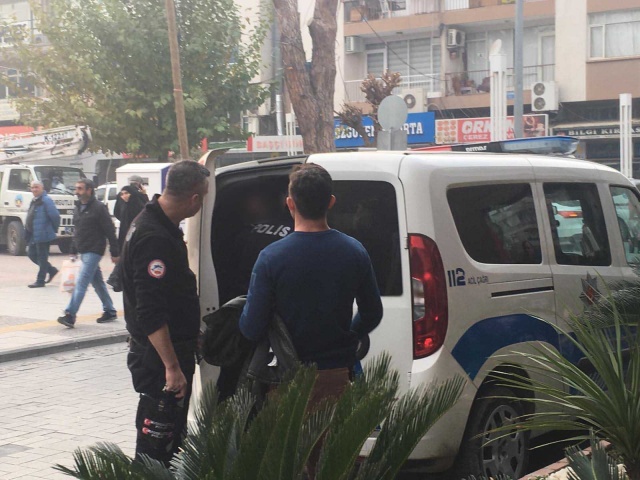 Polis kıskıvrak yakaladı Polis kıskıvrak yakaladı