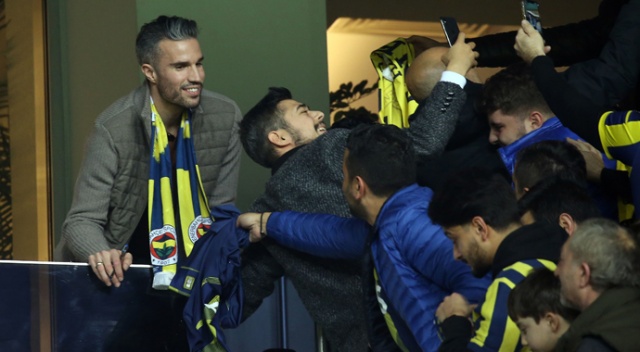 Robin van Persie derbide Robin van Persie derbide