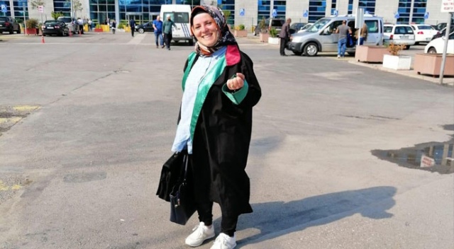 Sahte kadın avukattan büyük vurgun! 'Bu dava benim için çerez’ deyip 100 bin lira dolandırdı Sahte kadın avukattan büyük vurgun! 'Bu dava benim için çerez’ deyip 100 bin lira dolandırdı