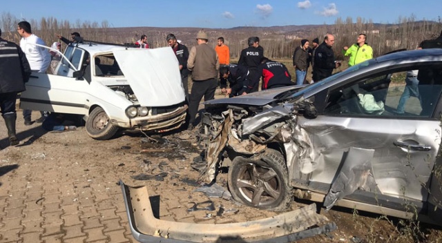 Simav’da trafik kazası: 8 yaralı
