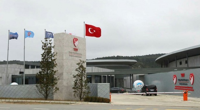 TFF 'takım harcama limitleri'nde eski sisteme döndü TFF 'takım harcama limitleri'nde eski sisteme döndü