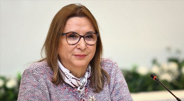 Ticaret Bakanı Pekcan: Kaçakçılıkla mücadele kapsamında 3,107 milyar liralık yakalama gerçekleştirildi Ticaret Bakanı Pekcan: Kaçakçılıkla mücadele kapsamında 3,107 milyar liralık yakalama gerçekleştirildi