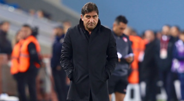 Trabzonspor'da Ünal Karaman şoku Trabzonspor'da Ünal Karaman şoku
