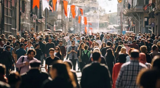 Vatandaş AB’yi istiyor, ama gerçekleşeceğine inanmıyor