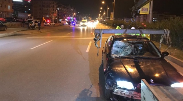 Yolun karşısına geçerken aracın çarptığı kadın hayatını kaybetti