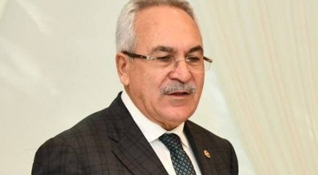 AK Parti Antalya Milletvekili Aydın ve eşi trafik kazası geçirdi