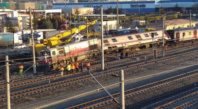 Ankara Behiçbey İstasyonunda tren raydan çıktı Ankara Behiçbey İstasyonunda tren raydan çıktı