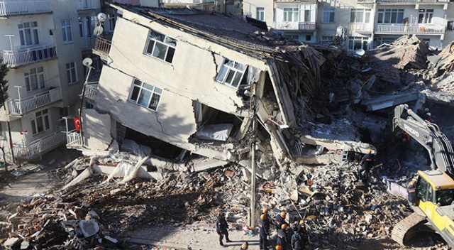Bakan açıkladı! Deprem bölgesinde katılım payı alınmayacak Bakan açıkladı! Deprem bölgesinde katılım payı alınmayacak