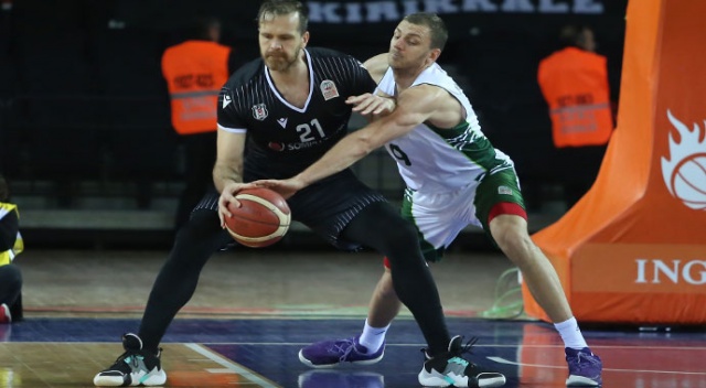 Basketbol Süper Ligi: OGM Ormanspor: 72 - Beşiktaş Sompo Sigorta: 80 Basketbol Süper Ligi: OGM Ormanspor: 72 - Beşiktaş Sompo Sigorta: 80