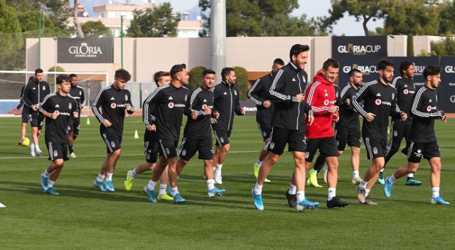 Beşiktaş 3 eksikle çalıştı