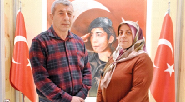 Devletin verdiği evi Kızılay’a bağışladılar