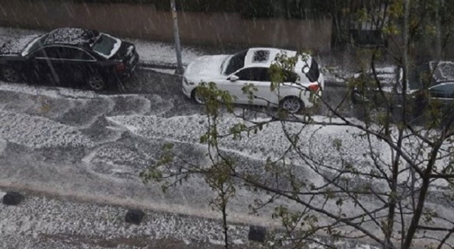 İstanbul’da dolu yağışı etkisini gösterdi