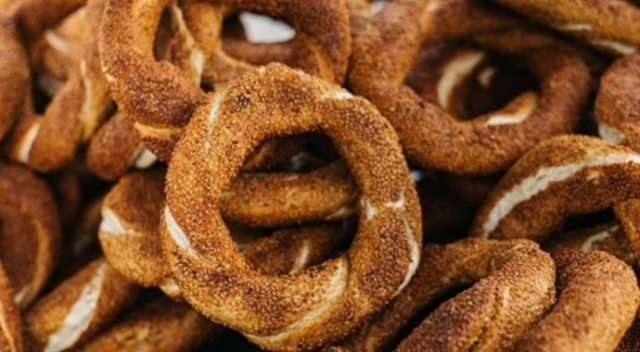 İstanbul&#039;da simit 2 TL oldu