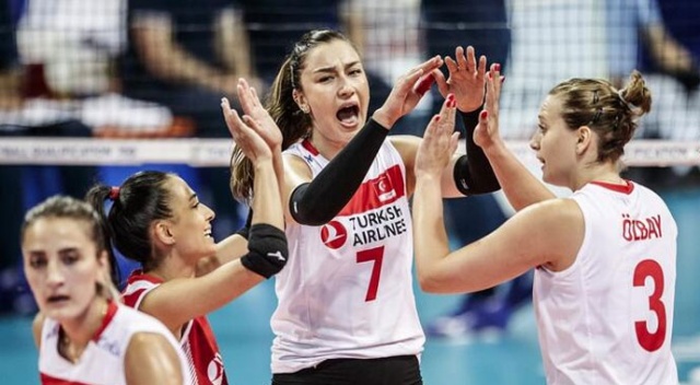 Kadın Voleybol Takımı, Olimpiyat Elemeleri ilk maçında Almanya'ya mağlup oldu Kadın Voleybol Takımı, Olimpiyat Elemeleri ilk maçında Almanya'ya mağlup oldu