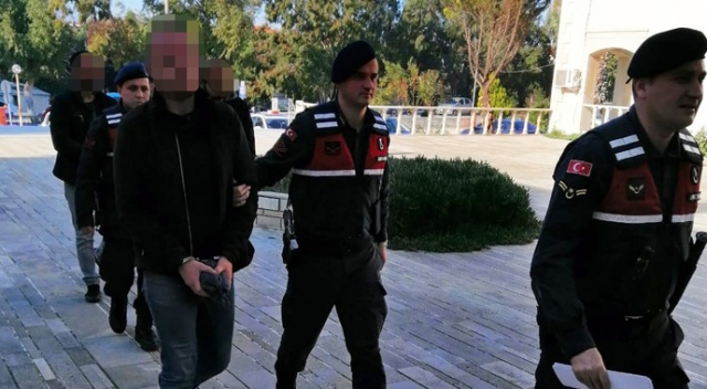 Kiralık araçla hırsızlık yapan 3 kişi jandarmaya yakalandı Kiralık araçla hırsızlık yapan 3 kişi jandarmaya yakalandı
