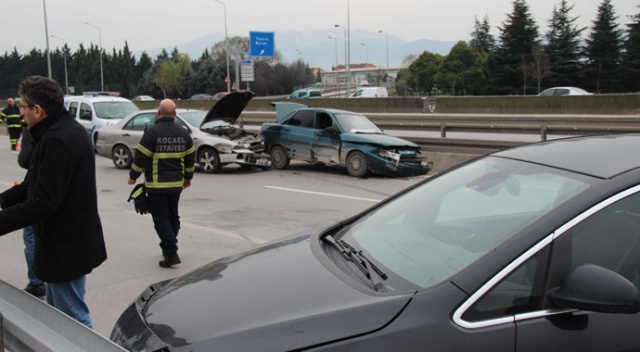 Kocaeli’de zincirleme trafik kazası: 3 yaralı