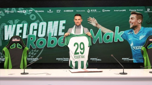 Konyaspor, Zenit'ten Robert Mak'ı transfer etti Konyaspor, Zenit'ten Robert Mak'ı transfer etti