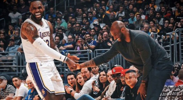 LeBron James'ten Kobe Bryant'a duygu yüklü mektup: Tekrar buluşacağız kardeşim LeBron James'ten Kobe Bryant'a duygu yüklü mektup: Tekrar buluşacağız kardeşim