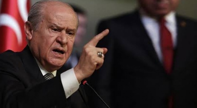 MHP lideri Bahçeli'den ırkçı Yunan vekile çok sert tepki: 'Bu namertlik skandal ötesidir' MHP lideri Bahçeli'den ırkçı Yunan vekile çok sert tepki: 'Bu namertlik skandal ötesidir'