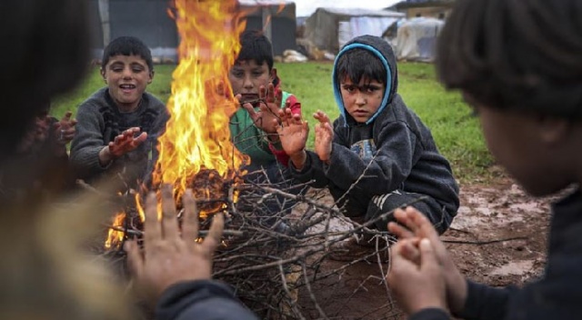 Suriye'ye sınır ötesi yardımlar durma riskiyle karşı karşıya