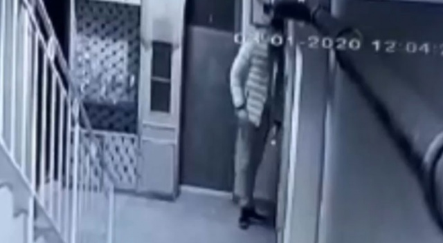 Taksit taksit evini boşaltıyorlar! 1 yılda 10 kez soyuldu