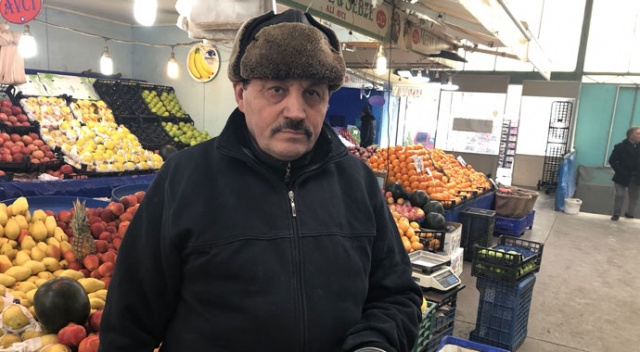 Tane tane satılıyor, fiyatı dudak uçuklatıyor! Tanesi 10, kilosu 500 lira Tane tane satılıyor, fiyatı dudak uçuklatıyor! Tanesi 10, kilosu 500 lira