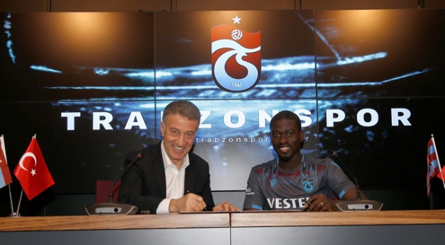 Trabzonspor, Senegalli oyuncu Ndiaye ile sözleşme imzaladı Trabzonspor, Senegalli oyuncu Ndiaye ile sözleşme imzaladı