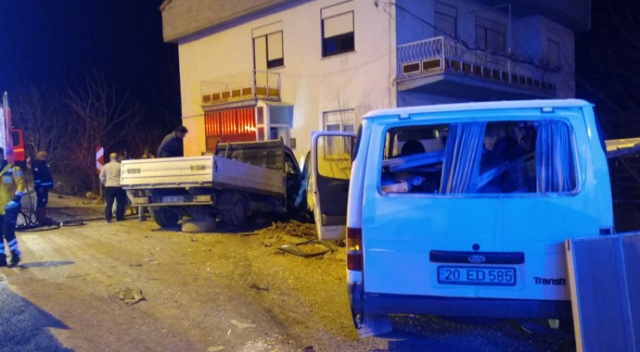 Yanan araçtaki yaralılar ölümden son anda kurtuldu