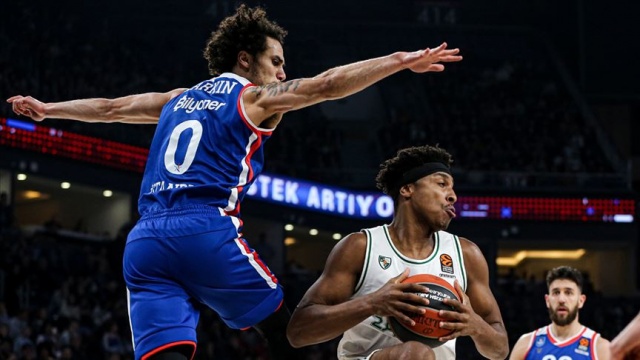 Anadolu Efes, play-off'u rekorla garantiledi Anadolu Efes, play-off'u rekorla garantiledi