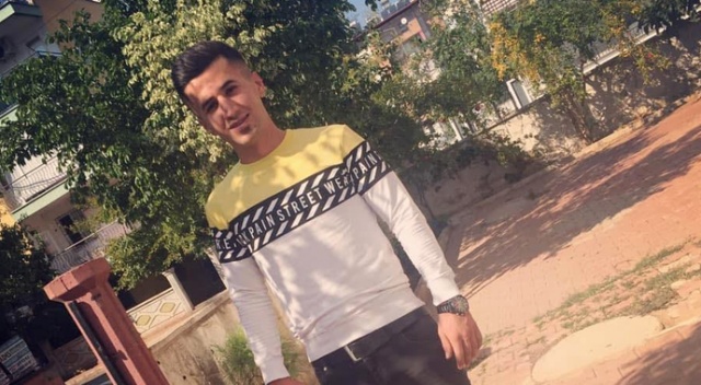 Arızalanan aracını iterken can verdi