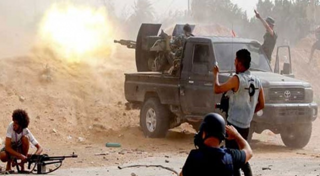 Bağdat’ta protestolara sert müdahale: 10 yaralı