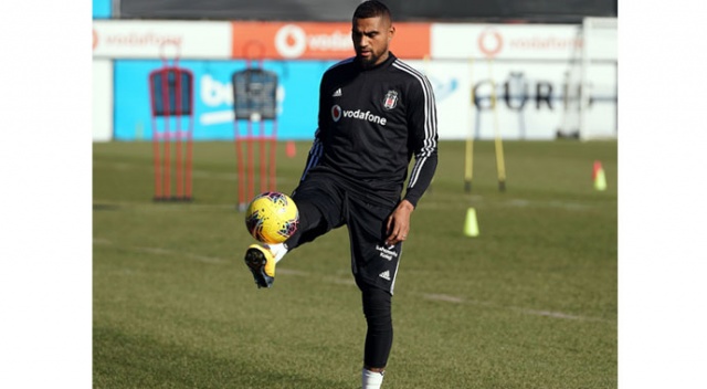 Beşiktaş&#039;ta Boateng sahaya çıktı