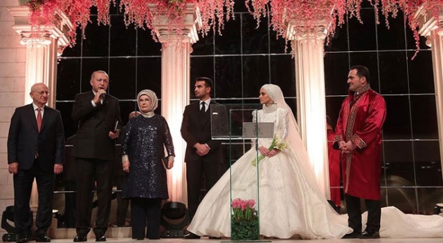 Cumhurbaşkanı Erdoğan nikah şahidi oldu