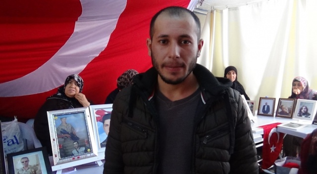 HDP önündeki evlat nöbetine bir aile daha katıldı