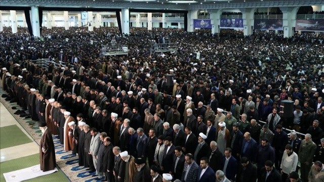 İran'ın 23 eyaletinde koronavirüs nedeniyle cuma namazı kılınmayacak İran'ın 23 eyaletinde koronavirüs nedeniyle cuma namazı kılınmayacak