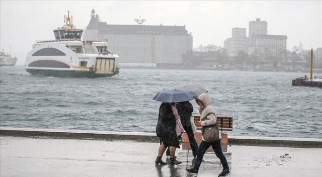 İstanbul Valiliğinden fırtına uyarısı İstanbul Valiliğinden fırtına uyarısı