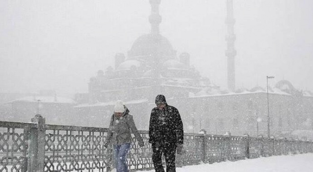 İstanbul Valiliğinden kar yağışı uyarısı