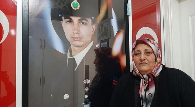 Şehit annesi İdlib şehitlerinin annelerine seslendi