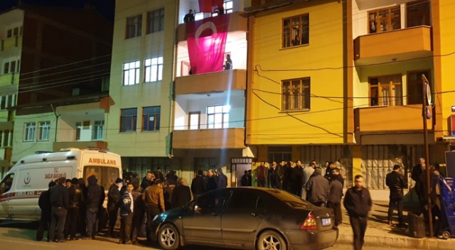 Şehit Ufuk Deniz, çığ bölgesine giderken annesini arayıp helallik istemiş Şehit Ufuk Deniz, çığ bölgesine giderken annesini arayıp helallik istemiş