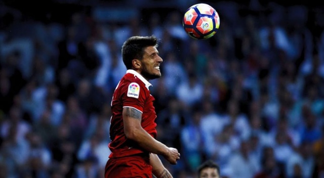 Sevillalı futbolcu Carriço, Wuhan Zall'a transfer oldu Sevillalı futbolcu Carriço, Wuhan Zall'a transfer oldu