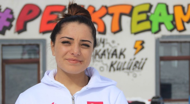 Slovenya'da 'kahraman' ilan edilen milli kayakçı Sıla Kara o anları anlattı Slovenya'da 'kahraman' ilan edilen milli kayakçı Sıla Kara o anları anlattı