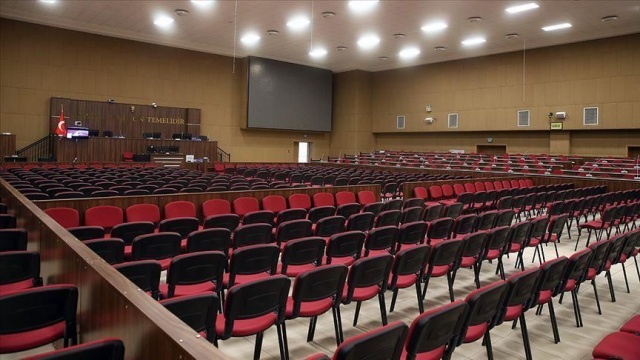 Yalova'daki zimmet soruşturmasında Belediye Başkan Yardımcısı tutuklandı Yalova'daki zimmet soruşturmasında Belediye Başkan Yardımcısı tutuklandı