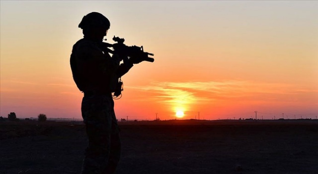2 PKK/YPG&#039;li terörist teslim oldu