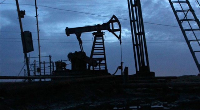 ABD ile Rusya arasında Suriye'de petrol sahaları üzerinden çekişme sürüyor ABD ile Rusya arasında Suriye'de petrol sahaları üzerinden çekişme sürüyor