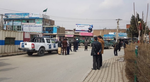 Afganistan'da siyasi liderlerin de katıldığı anma törenine saldırı