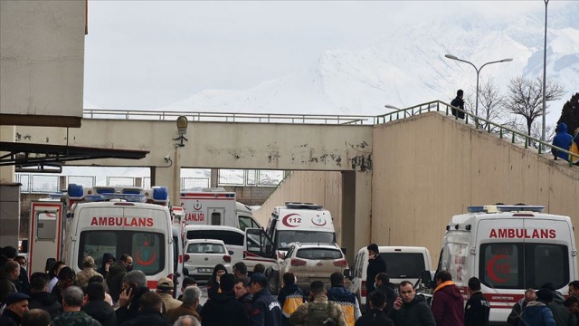 Ağrı'daki roketli saldırıda yaralanan gümrük personeli şehit oldu Ağrı'daki roketli saldırıda yaralanan gümrük personeli şehit oldu