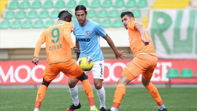 Aytemiz Alanyaspor sahasında kazandı Aytemiz Alanyaspor sahasında kazandı