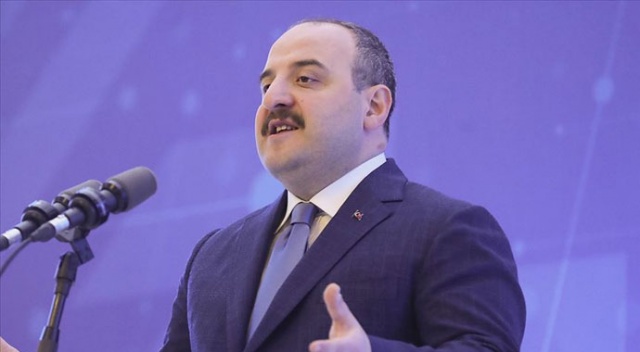 Bakan Varank: Sanayi üretimi yüzde 7.9&#039;luk artışla pozitif trendini sürdürdü
