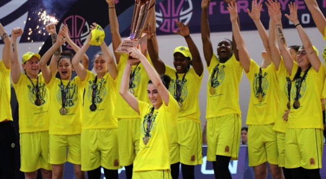 Basketbolda Kadınlar Türkiye Kupası Fenerbahçe'nin! Basketbolda Kadınlar Türkiye Kupası Fenerbahçe'nin!