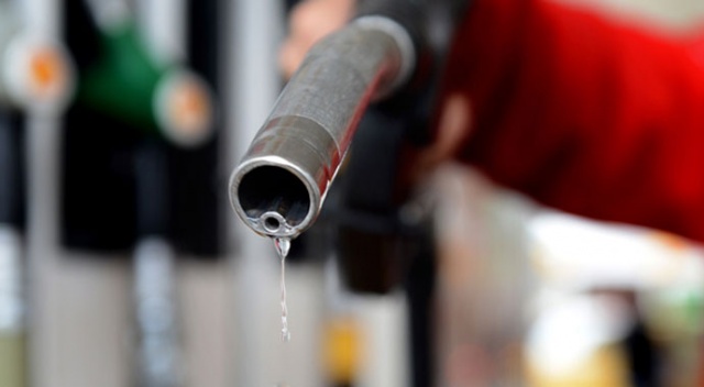 Benzine ikinci büyük indirim